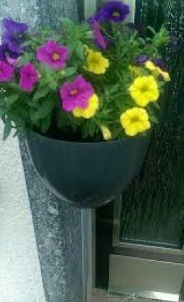 Кашпо для квітів SkyPot пластик 16 на ніжці сірий 56027 Кашпо для квітів SkyPot пластик 16 на ніжці сірий 56027