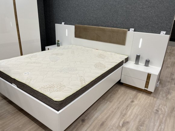Ліжко (каркас) Perfect Home Арко / Arco 160 з м'яким ізголів'ям двоспальне Білий глянець/дуб грандсон (PFH-091045) Ліжко (каркас) Perfect Home Арко / Arco 160 з м'яким ізголів'ям двоспальне Білий глянець/дуб грандсон (PFH-091045)