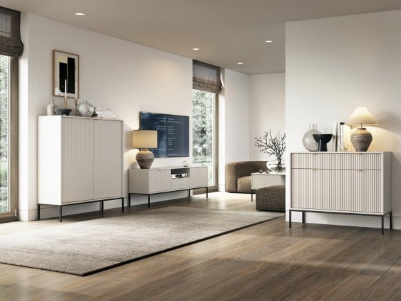 Комод Perfect Home Нова / Nova 3-дверний з 3 шухлядами і чорними ніжками KSZ154 Кашемір (PFH-091244)