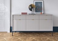 Комод Perfect Home Нова / Nova 3-дверний з 3 шухлядами і чорними ніжками KSZ154 Сірий (PFH-091242) Комод Perfect Home Нова / Nova 3-дверний з 3 шухлядами і чорними ніжками KSZ154 Сірий (PFH-091242)
