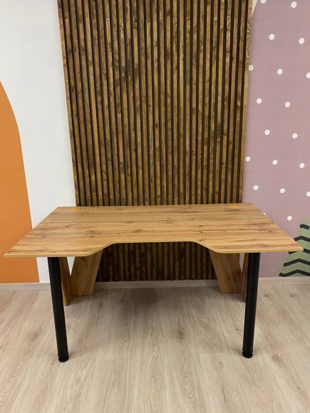 Комп'ютерний стіл LION Квест Бетон Style (LION-041163) Комп'ютерний стіл LION Квест Бетон Style (LION-041163)