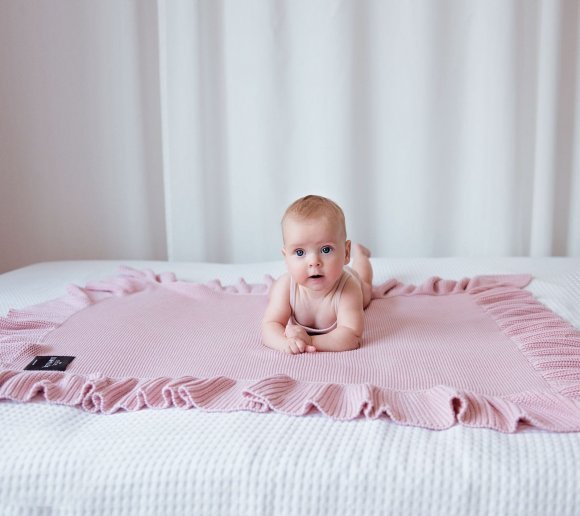 Плед Classic з рюшами 90x100 см Powder Pink lullalove-1496