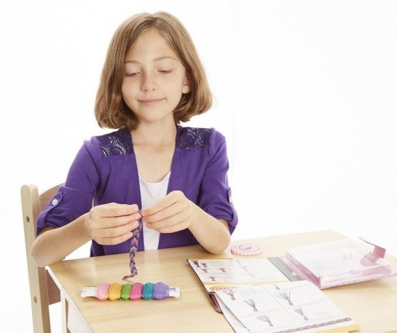 Мини-набор для творчества Браслеты-фенички Melissa & Doug MD9422