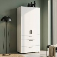 Шафа для одягу Doros Торн Білий 2 ДСП/3Ш (полиці) 90х51.6х200 (DRS-012020) Шафа для одягу Doros Торн Білий 2 ДСП/3Ш (полиці) 90х51.6х200 (DRS-012020)