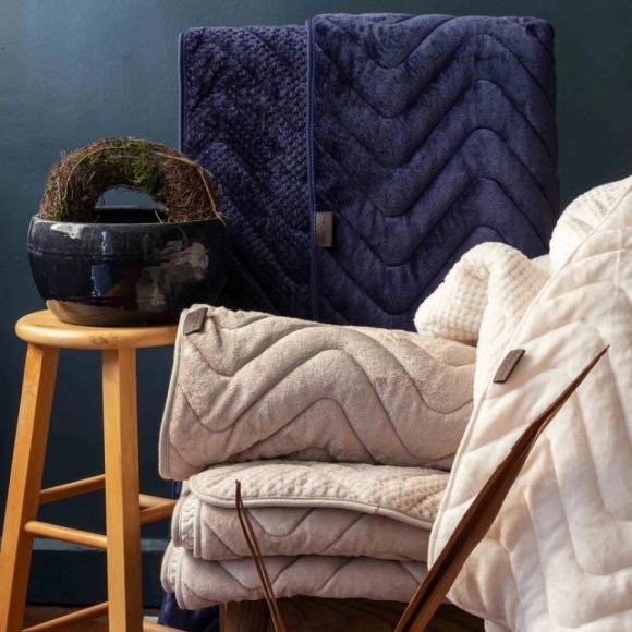 Ковдра Altena Ekru 195х215 евро svt-2000022291064 Ковдра Altena Ekru 195х215 евро svt-2000022291064