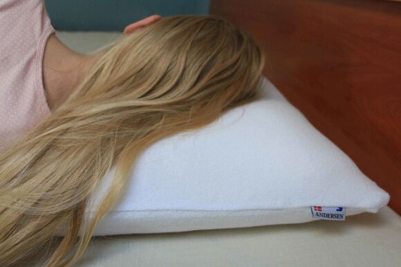 Подушка з пам'яттю Vilena Danish Standard (CMP241) Подушка з пам'яттю Vilena Danish Standard (CMP241)