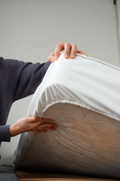 Наматрацник AquaStop Jacard FullBody натяжний 160х190 см Наматрацник AquaStop Jacard FullBody натяжний 160х190 см