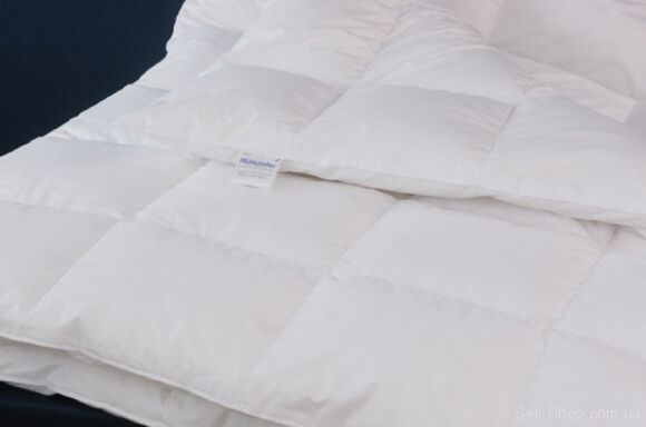 Ковдра Classic пухова 155х220 см 22381 Ковдра Classic пухова 155х220 см 22381