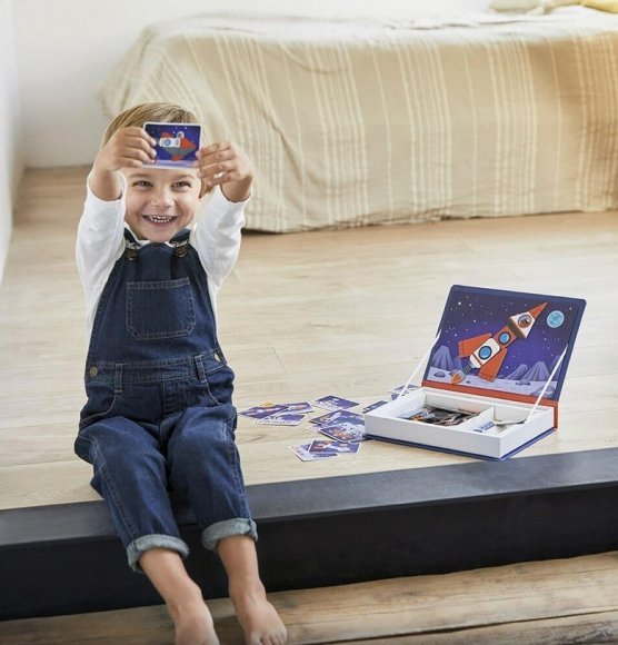 Магнітна книга Космос J02589 Магнітна книга Космос J02589