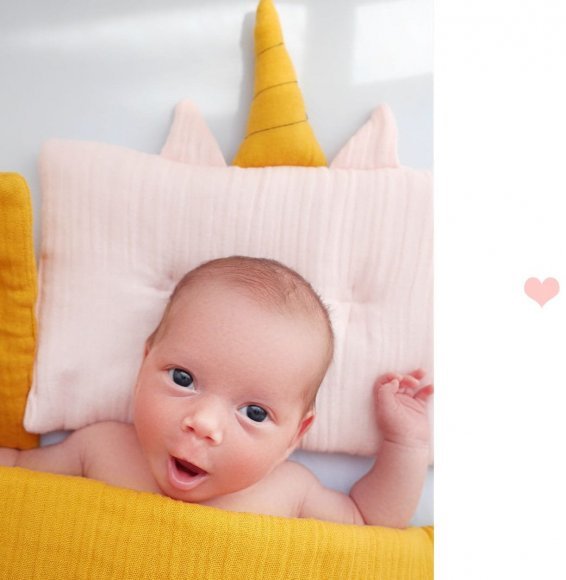 Подушка-єдиноріг муслінова 20x30 см Powder Pink lullalove-7521