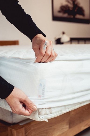 Наматрасник водонепроникний 80х150х25 см Наматрасник водонепроникний 80х150х25 см